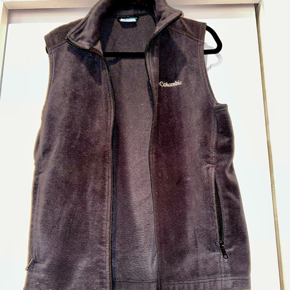 Columbia Vest